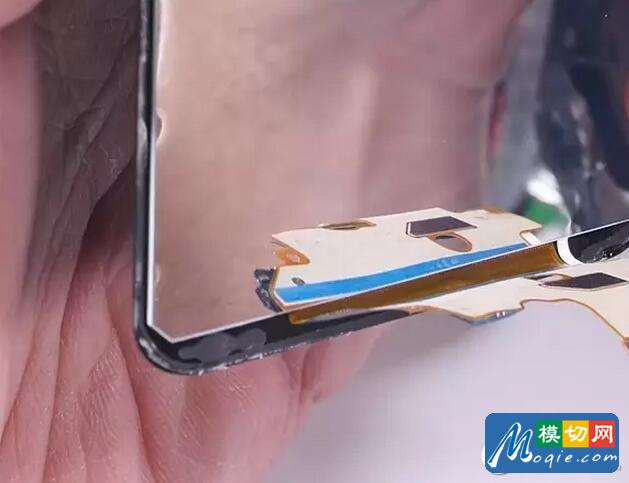 LGG6評測：拆解新鮮出爐，耐摔結(jié)構(gòu)有4大特點